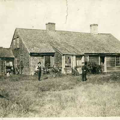 Taunton - Old Houses - Bassett Homestead