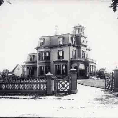 Taunton - Winthrop Street - 248 Winthrop Street