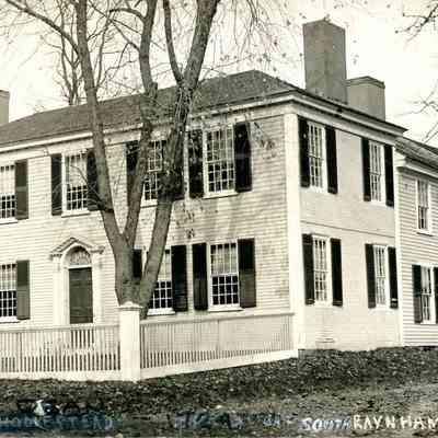 Raynham Houses - Nathan Dean, 1724