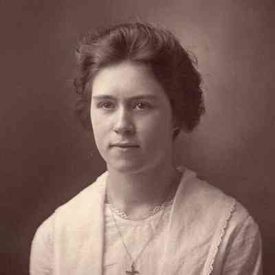 People - Mary Unsworth
