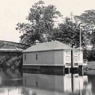 Taunton River - View on Taunton River at Old Neck o' Land Bridge