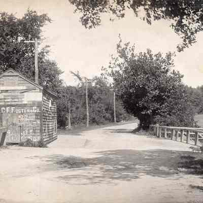 Taunton - Bay Street - Mill River - Morey's Bridge