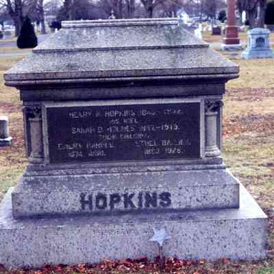 Cemeteries - Mayflower Hill - 1995 (1)
