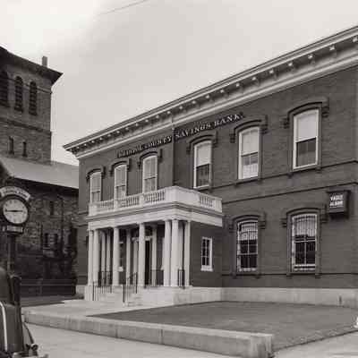 Taunton - Broadway - Bristol County Savings Bank - 1940