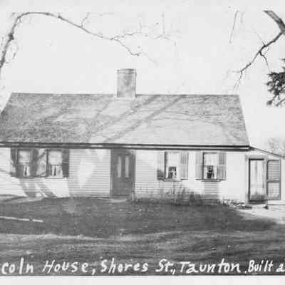 Taunton - Old Houses - Asa Lincoln House, Shores Street, 1760