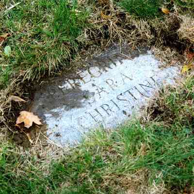 Cemeteries - Mount Pleasant - 2001 (11)