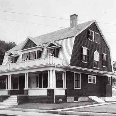 Taunton - Fruit Street - Herbert A. Morton House - 8 Fruit Street