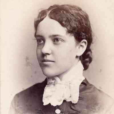 People - Lottie Haskins