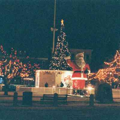 Taunton - Taunton Green - Christmas Display - 2000