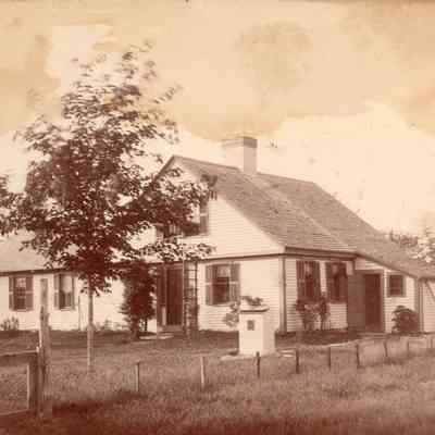 Taunton - Tremont Street - Arthur B. Knapp House - 1890 - 492 Tremont Street