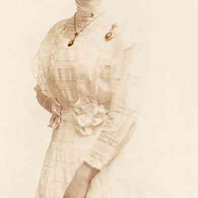 People - Ruth F. Nichols