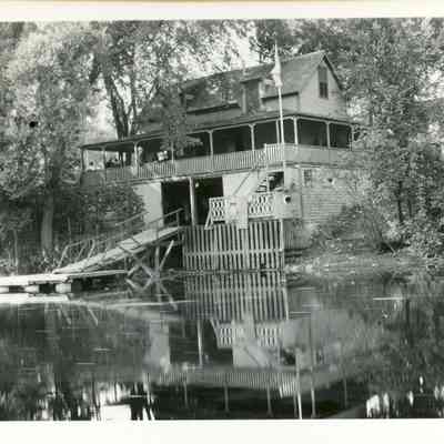 Congdon's Boathouse, Dean Street