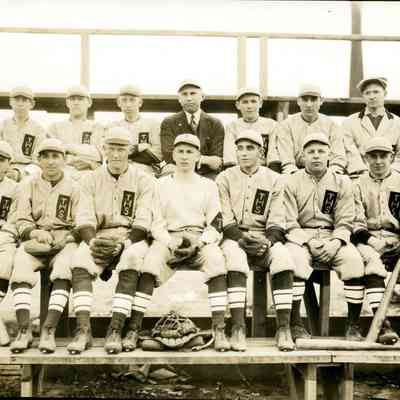Group Pictures - Sports - Baseball
