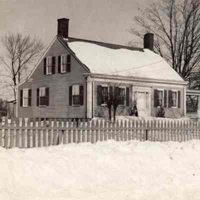 Taunton - Middleboro Ave. Home of Edward Westcoat - 344 Middleboro Ave. - Nov. 15, 1935