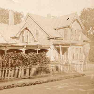 Taunton - Harrison Avenue - Tingley House