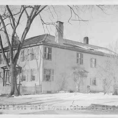 Taunton - Old Houses - Old Levi Hale House