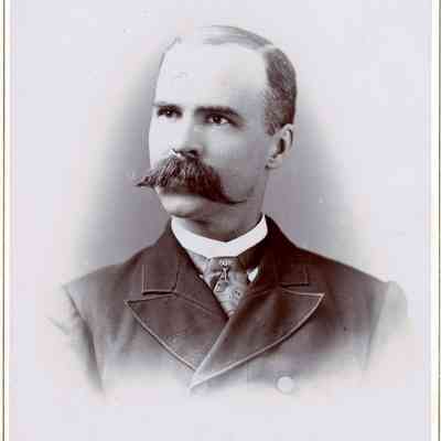 People - Dupee - Frank Dupee