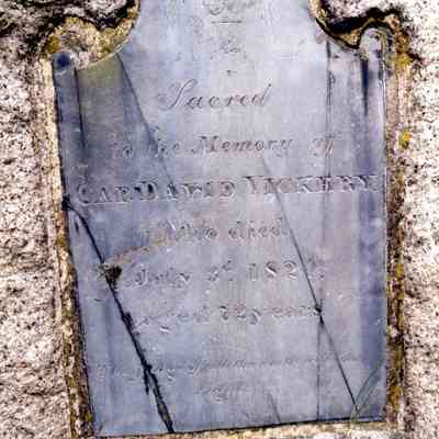 Cemeteries - Neck-o'-Land - Vickery - 2000 (2)