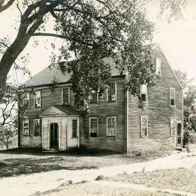 Dighton - Gooding-Lane House