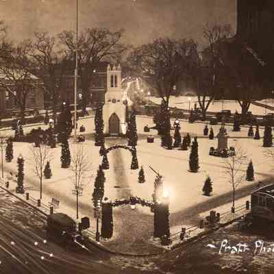 Taunton - Taunton Green - Christmas Display - 1932