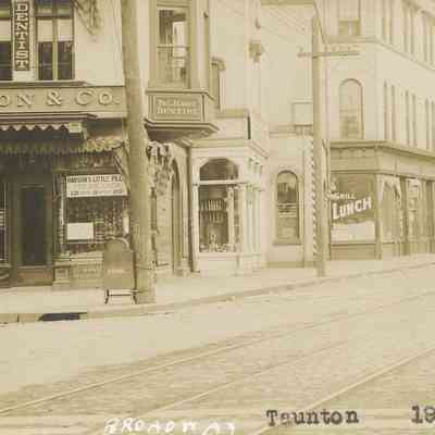 Taunton - Broadway