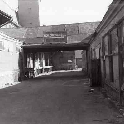 Taunton - High Street - Grossman Lumber