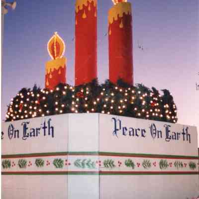 Taunton - Taunton Green - Christmas Display - 1990