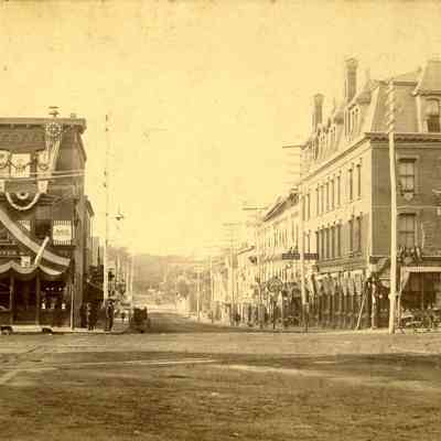Taunton 250th Anniversary - 1889 - Parade Floats - Weir Street (1)