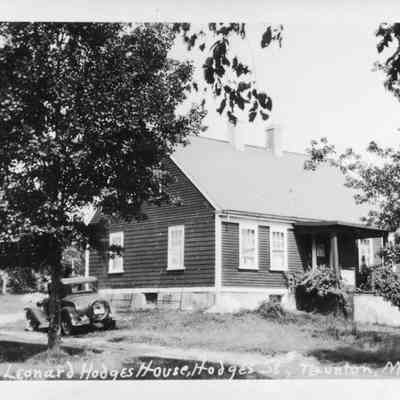 Taunton - Old Houses - Old Leonard Hodges House