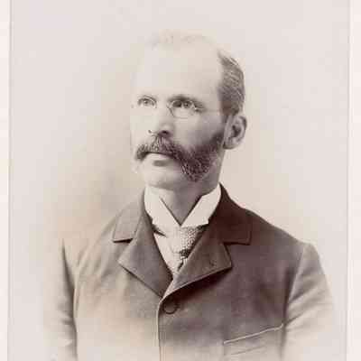 People - Burt - T. Preston Burt