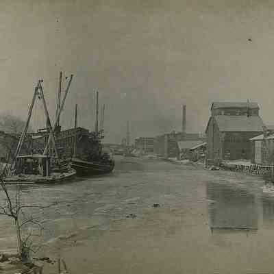 Taunton River - Weir
