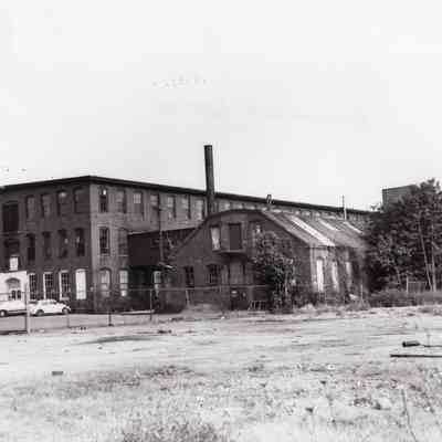 Taunton - High Street - Grossman Lumber