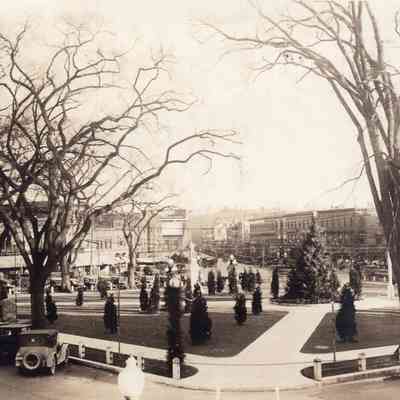 Taunton - Taunton Green - Christmas Display - 1925