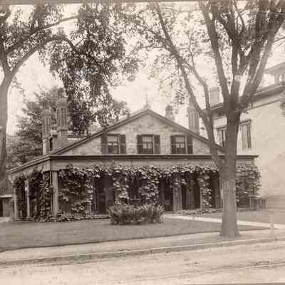 Taunton - Winthrop Street - Francis Baylies - 66 Winthrop Street - Built in 1831