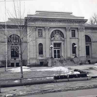 Taunton - Pleasant Street - Taunton Public Library