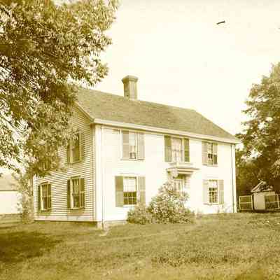 Dighton - George Gooding House - Somerset Avenue