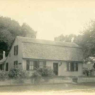 Dighton - Allen Pitts House