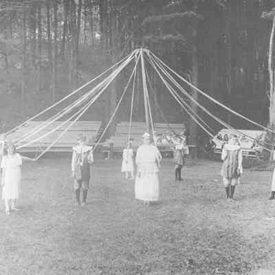 Lake Sabbatia, Maypole Dance 1911