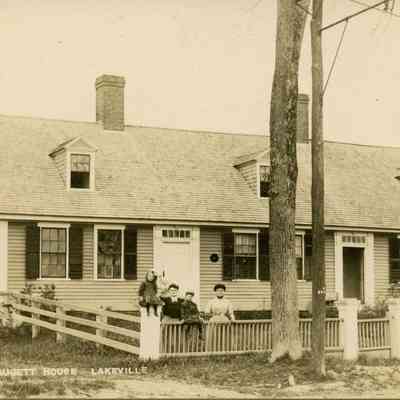 Lakeville - Old Daugett House