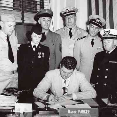 People - Mayor Parker Coast Guard Week - Aug. 1, 1948