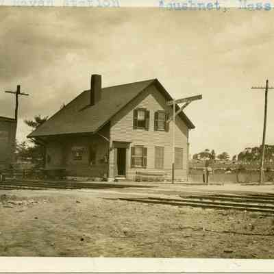 Railroad Stations - Acushnet