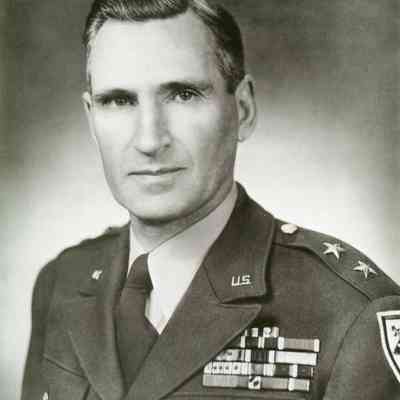People - Irving - Gen. Frederick A. Irving - (2)
