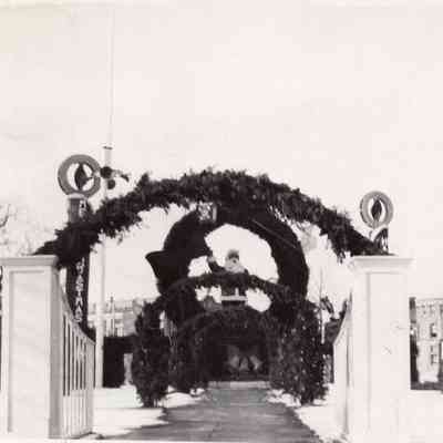 Taunton - Taunton Green - Christmas Display - 1955