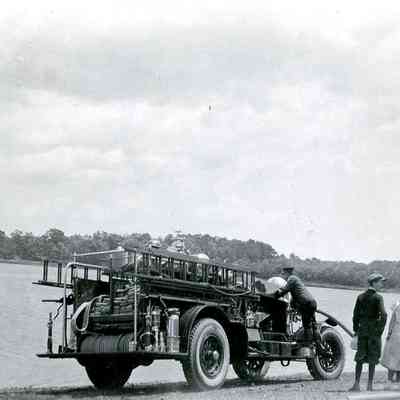 Fire Stations & Firemen (4)