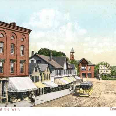 Taunton - Weir Village
