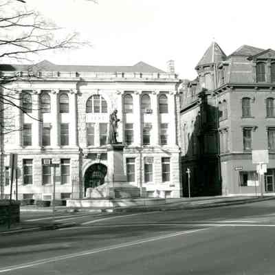 Taunton City Hall - Leonard Black (1)
