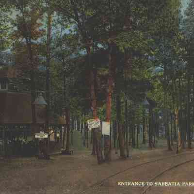 Lake Sabbatia, Entrance to Sabbatia Park