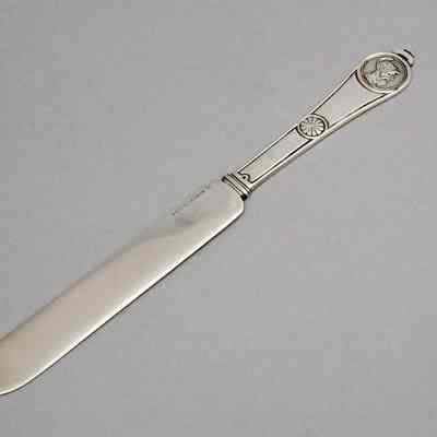 Knife