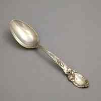 Spoon, Serving