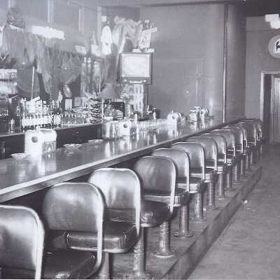 Nifty's Restaurant, Empty Counter